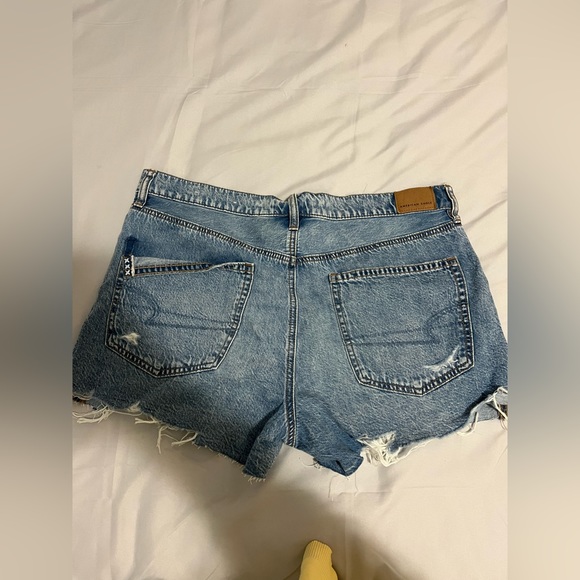 Drape denim 90’s boyfriend shorts - Picture 3 of 4
